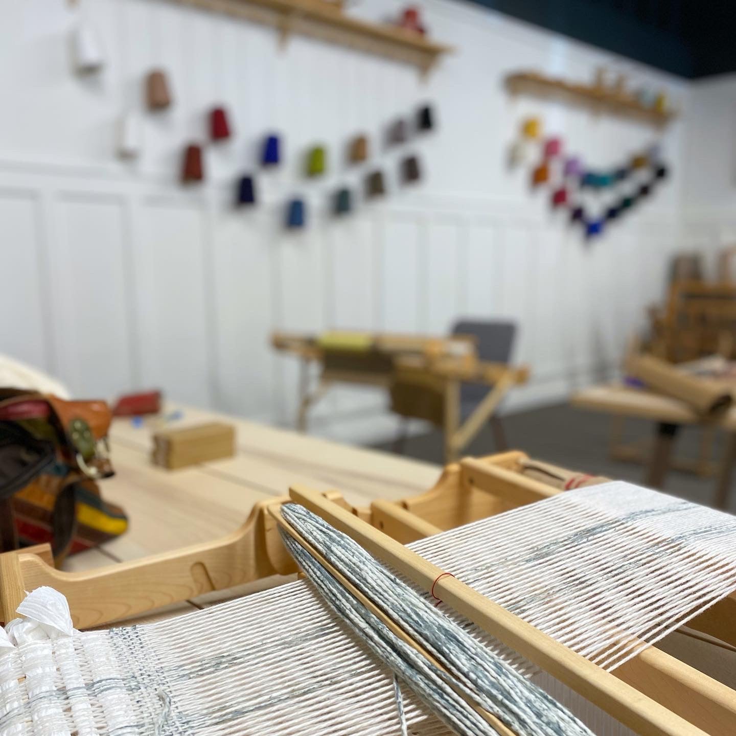 Rigid Heddle Weaving for Beginners - Weave a Scarf | June 7 & 14, 2025