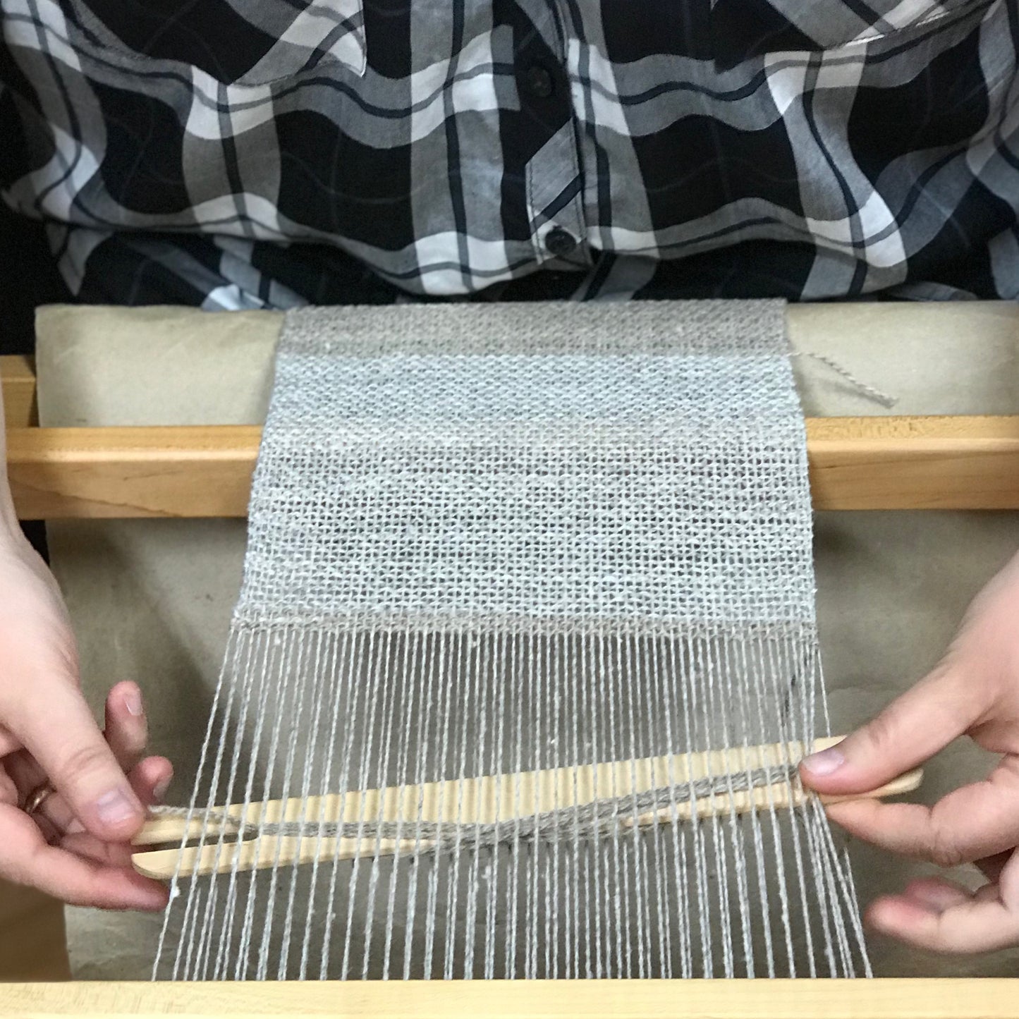 Rigid Heddle Weaving for Beginners - Weave a Scarf | June 7 & 14, 2025