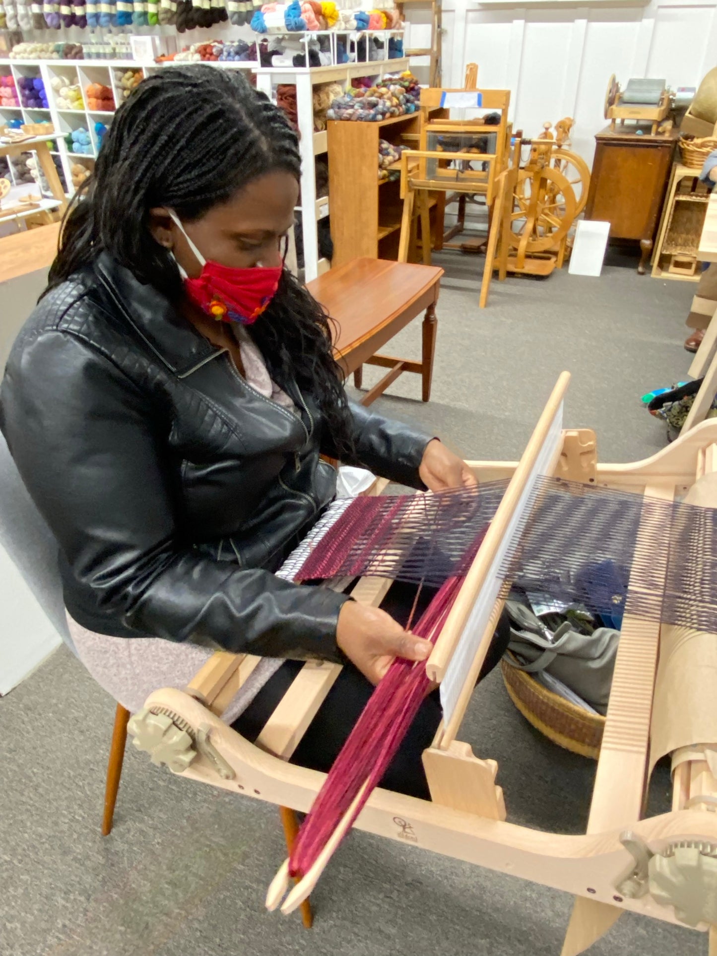 Rigid Heddle Weaving for Beginners - Weave a Scarf | June 7 & 14, 2025
