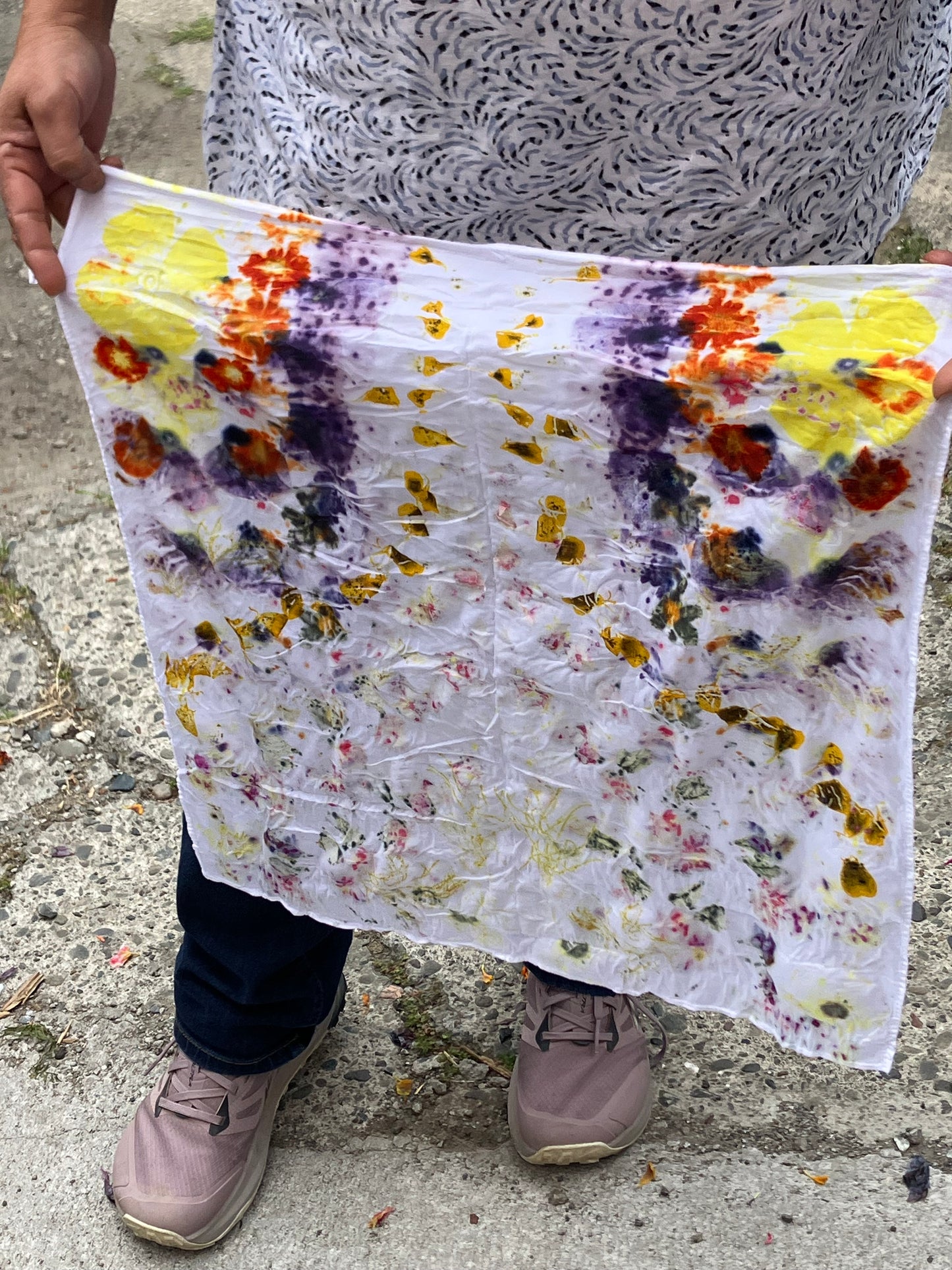Bundle Dyeing with Flowers | October 18, 2026