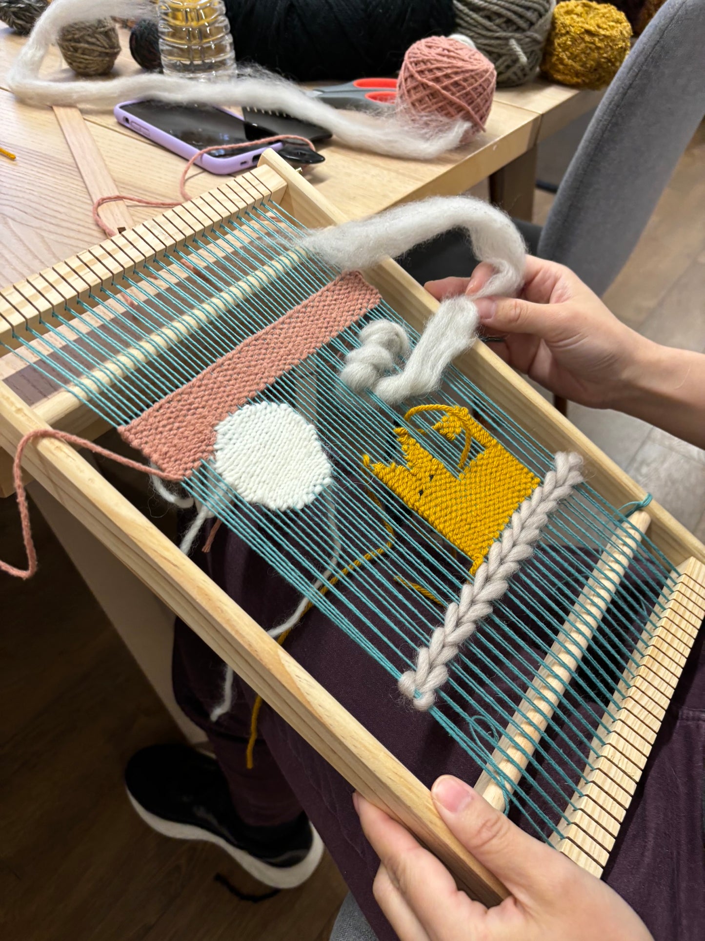 Weaving Shapes for Intermediate Tapestry Weavers | April 26, 2026