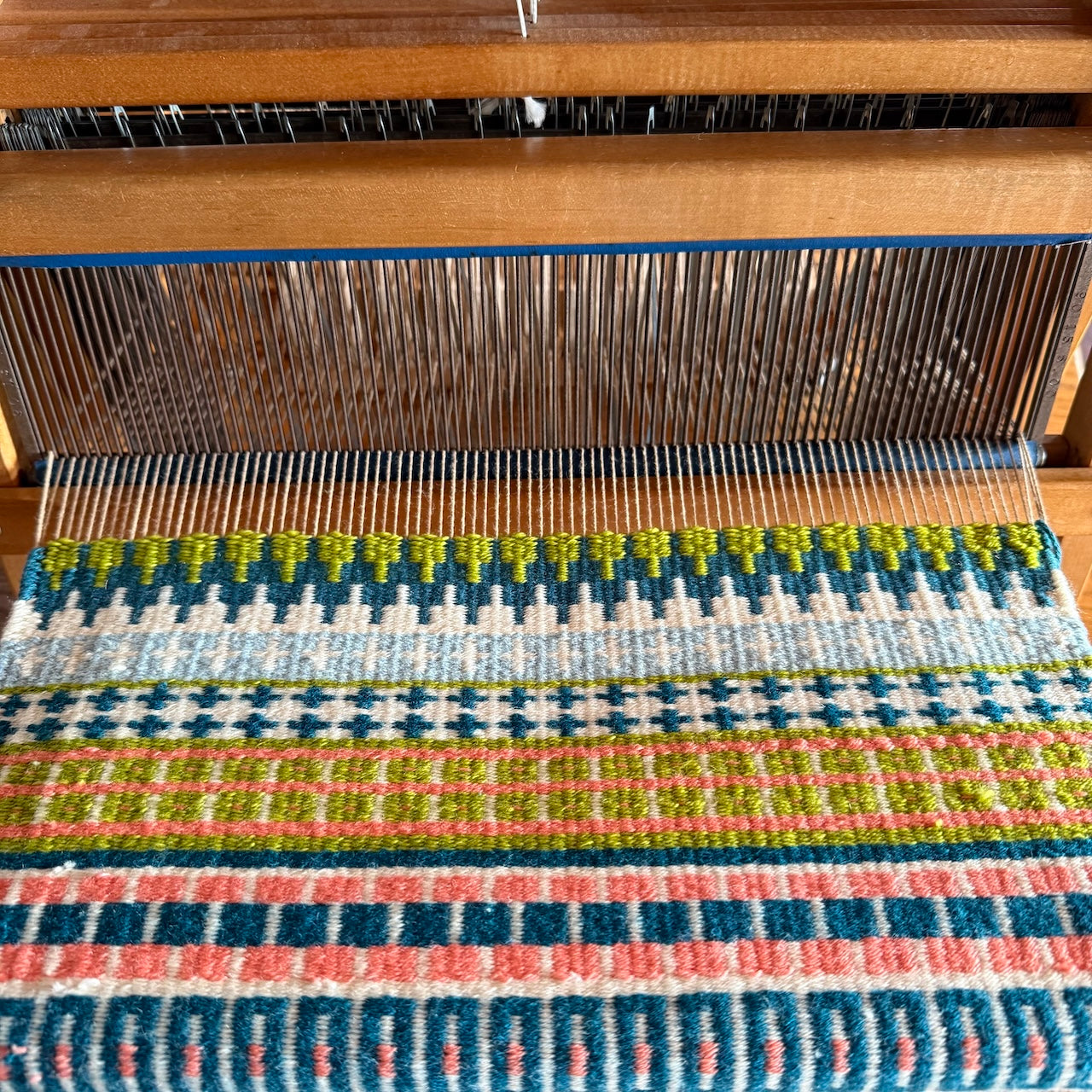 6-Week Floor Loom Weaving - Weft faced or Krokbragd! | June 24 - July 29, 2026
